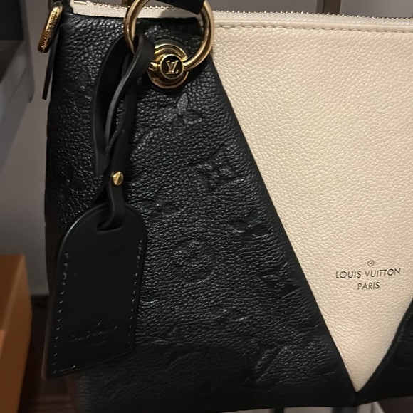❌SOLD❌Louis Vuitton Empreinte V Tote BB - Picture 4 of 10